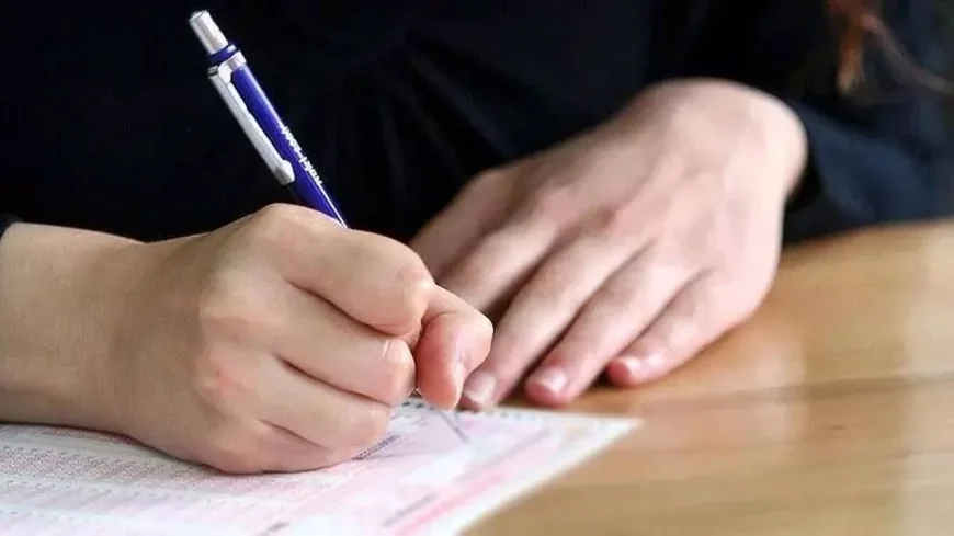 2025 YKS Eşit Ağırlık Bölümleri ve Taban Puanları: 2 ve 4 Yıllık Meslekler Listesi