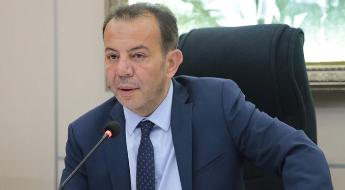 CHP’den disipline sevk edilen Tanju Özcan istifa etti