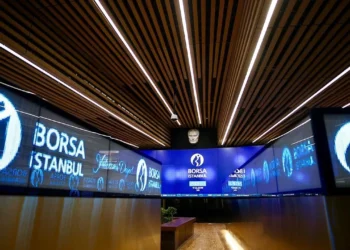 Borsa İstanbul ilk yarıda yükseliş gösterdi: Döviz piyasasında güncel tablo