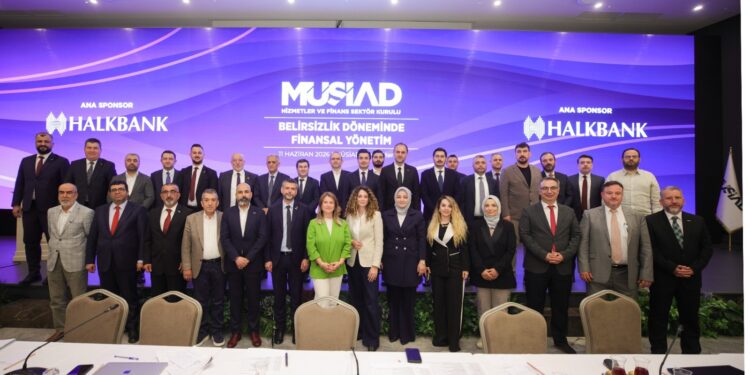 Finansal yönetim çalıştayında SEDDK ve sektör temsilcileri MÜSİAD’da bir araya geldi