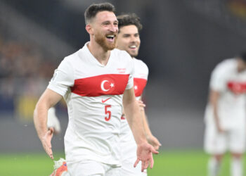 Milli Futbolcu Salih Özcan Beşiktaş’ta