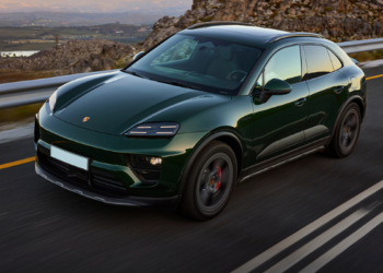Porsche’nin ilk yarı teslimatlarında yüzde 16’lık düşüş