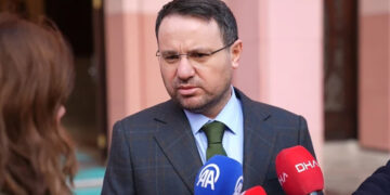 Bakan Gürlek’ten Kızılay’a 150 bin TL Bağış