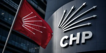 CHP’de 7 il başkanı görevden alındı
