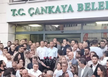 Gözaltına alınan Çankaya Belediye Başkanı Güner’e destek yürüyüşü