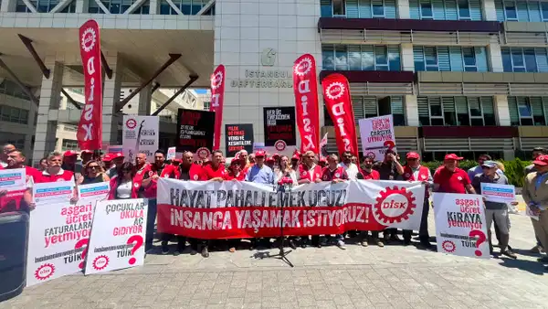 DİSK: Gelirde, vergide, ülkede adalet istiyoruz