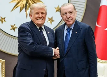 Beyaz Saray’dan Trump ve Erdoğan’ın Tokalaştığı Fotoğraf Paylaşımı