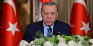Cumhurbaşkanı Erdoğan, Lübnan Başbakanı Selam ile bir araya geldi