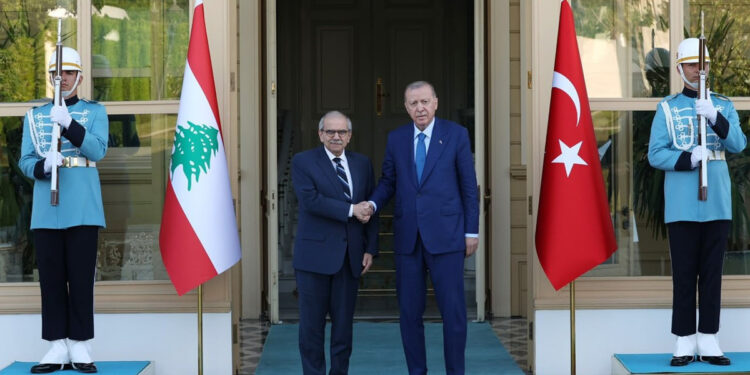 Cumhurbaşkanı Erdoğan, Lübnan Başbakanı Salam ile İstanbul’da buluştu