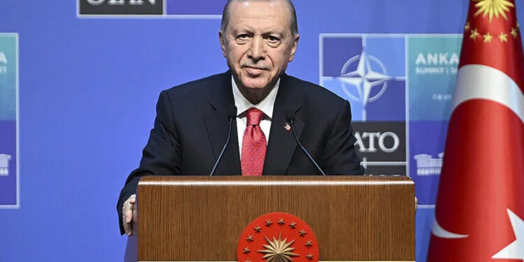 Cumhurbaşkanı Erdoğan’dan NATO Zirvesi değerlendirmesi: Türkiye’nin merkezi rolü vurgulandı