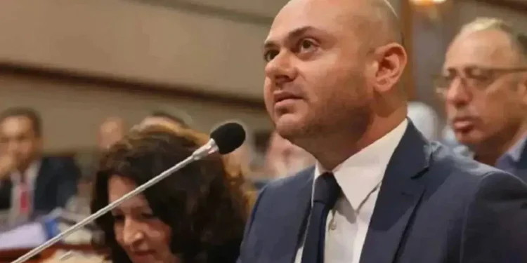 İBB Meclis 2. Başkanvekili Gencay Özcan gözaltına alındı
