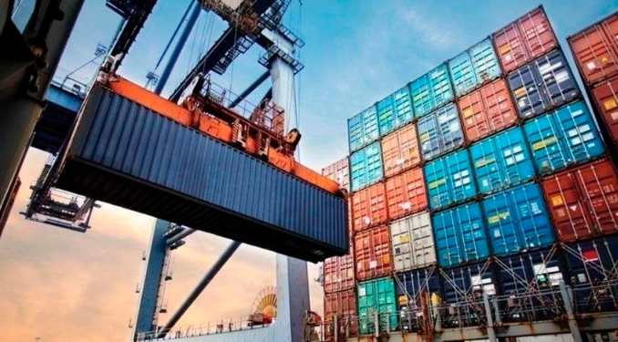Akdenizli ihracatçılar yılın ilk yarısında 9,68 milyar dolarlık ihracat yaptı