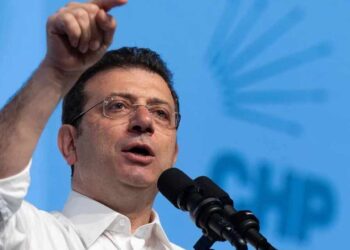 İmamoğlu: “Benimle yarışmaktan çekiniyorlar”