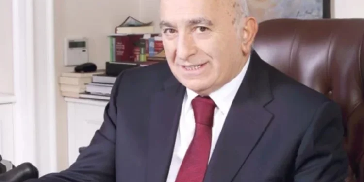 Ünlü iş insanı İsmet Acar yaşamını yitirdi