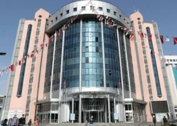 İzmit Belediyesi soruşturmasında başkanın eski şoförü gözaltına alındı