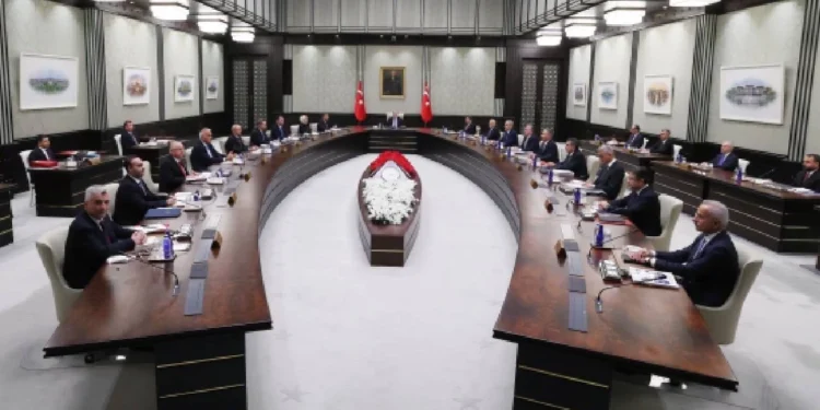 Kabine, Erdoğan başkanlığında bugün toplanıyor: Gündemde hangi konular var?