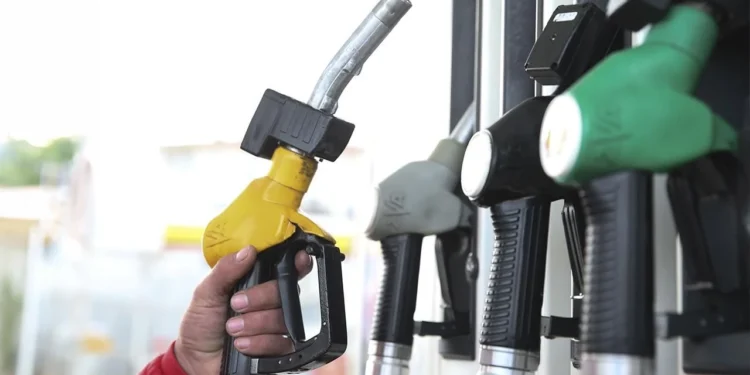 Motorine ikinci kez zam: Güncel akaryakıt fiyatları açıklandı