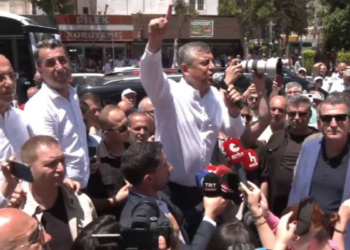 Özgür Özel Niğde’de: Beni buraya milletin gücü çıkardı