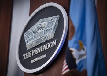 Pentagon’dan yeni UFO arşivi: Böyle bir şey görmedim!