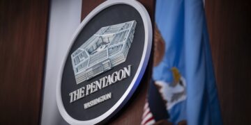 Pentagon’dan yeni UFO arşivi: Böyle bir şey görmedim!