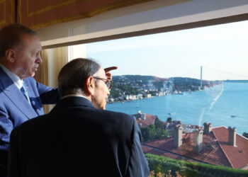 Cumhurbaşkanı Erdoğan’dan Lübnan Başbakanı Selam’a Anlamlı Hediye