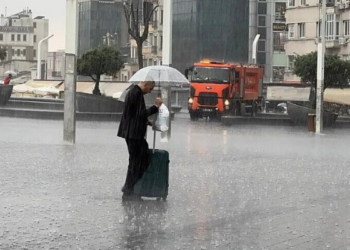 Kavurucu sıcakların ardından sel ve fırtına uyarısı!