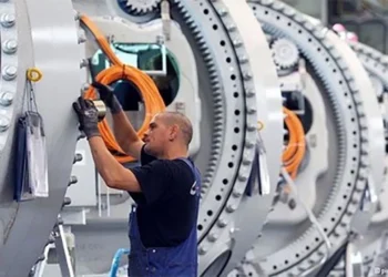 Sanayi üretimi mayısta aylık bazda %2,9 düştü