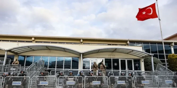Özgür Özel’den İBB davası sonrası açıklama