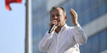 Bolu Belediyesi davasında 4. gün: Zincir marketlerin yöneticileri şikayetçi olmadıklarını belirtti