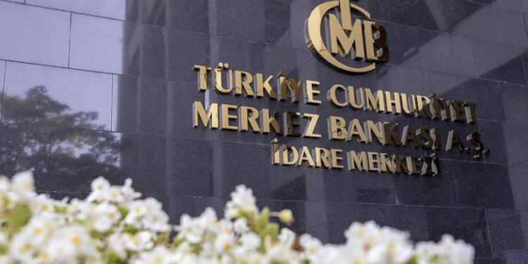 Ticari kredi faizlerindeki hızlı artış büyümeyi yavaşlattı