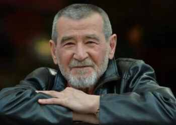 Şair Ahmet Telli entübe edildi