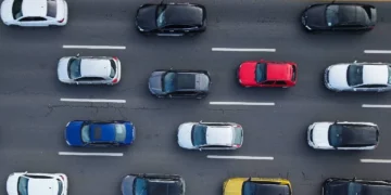 Hız Yapan Araçlar Uyduyla Yavaşlatılacak: Trafikte Yeni Dönem