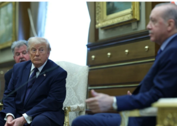 Trump, Türkiye’ye Uygulanan CAATSA Yaptırımlarını Kaldırıyor