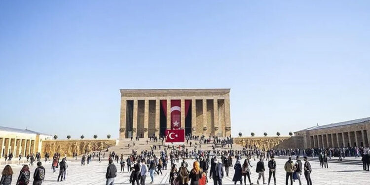 NATO Heyeti Yarın Anıtkabir’i Ziyaret Edecek
