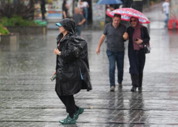 Meteoroloji’den İstanbul ve Trakya’ya kuvvetli yağış uyarısı: Saat verildi
