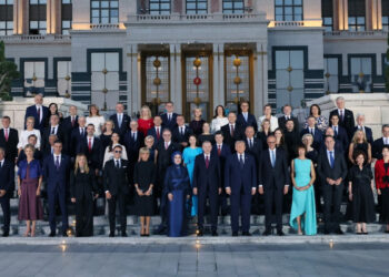 NATO Zirvesi’nde liderler Cumhurbaşkanlığı Külliyesi’ndeki resepsiyonda bir araya geldi